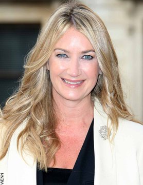 anya-hindmarch-to-show-at-lfw_GB